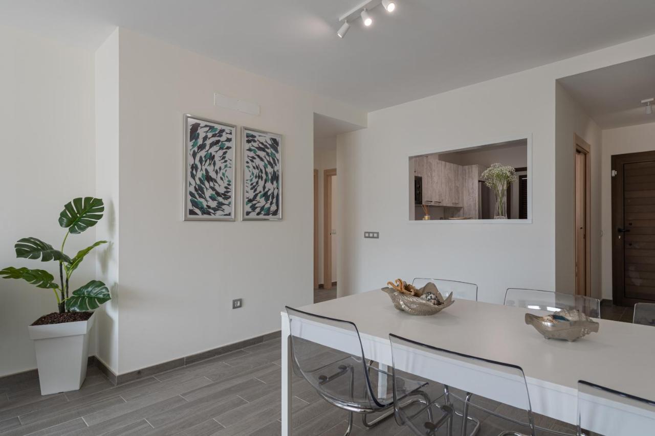 Homeforguest Flat With Large Terrace In Modern Residential Complex With Swimming Pool Caleta De Fuste Exteriér fotografie