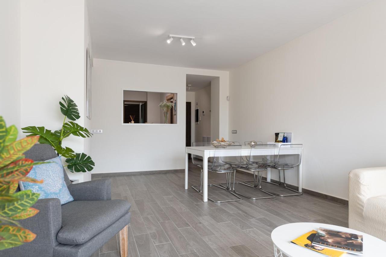 Homeforguest Flat With Large Terrace In Modern Residential Complex With Swimming Pool Caleta De Fuste Exteriér fotografie